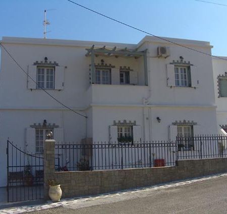Argilily Studios Kímolos Buitenkant foto